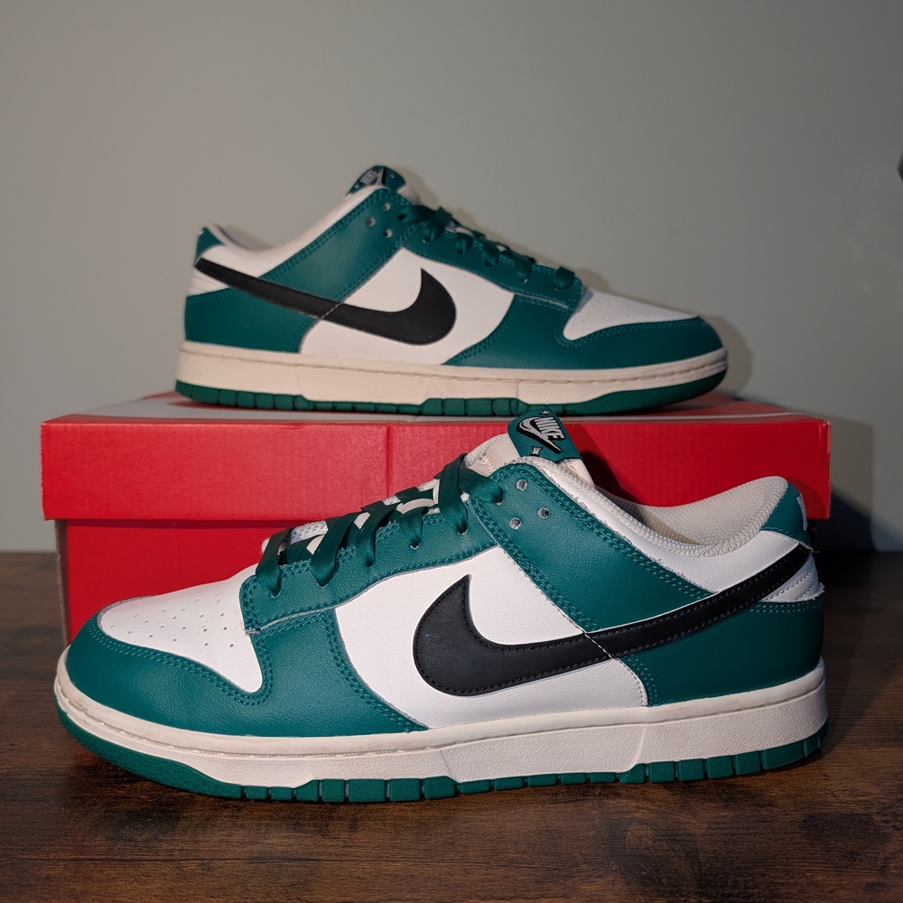 Nike Dunk Low SE Lottery Pack Malachite Green DR9654-100 - Size 10